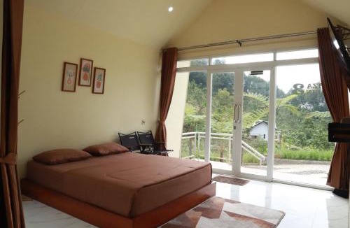 Hargomulyo Villa | Diiza Glamping Tawangmangu Private Pool No BBQ