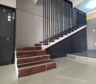 Cileunyi Villa | Dinasty Living Villa