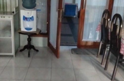 Purwokerto House | Endah Homestay Syariah