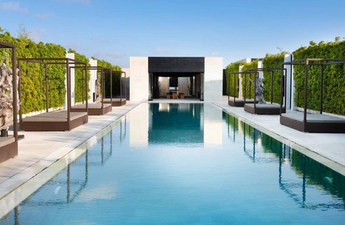 Sunset Road Villa | EQLt1 Bedroom Pool Villa - Breakfast