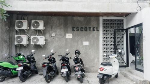 Berawa House | Escotel Vanili Guest House