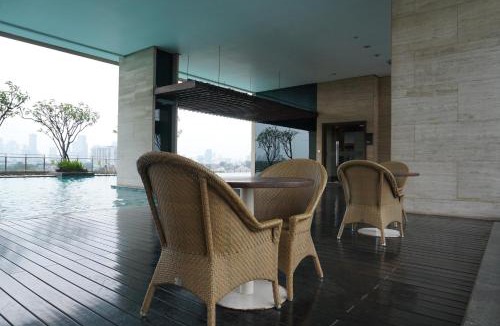 Bangka Apartment | Exclusive and Comfy Studio Kemang Mansion Apartment By Travelio