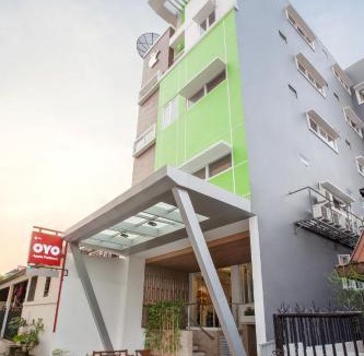 Kampung Bali Hotel | Flagship 101 Apple Platinum