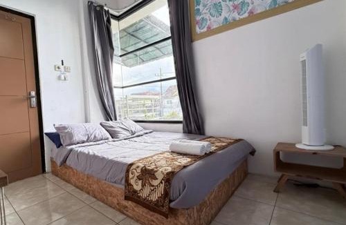 Dinoyo House | Fora House - near UMM Malang