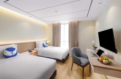 Majalaya Hotel | Fox Lite Hotel Majalaya Bandung