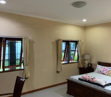 Cilobak Villa | Gisela Resto Villa