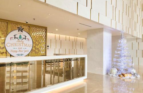 Pantai Indah Kapuk Apartment | Gold Coast PIK Sea View Apartments by LongeSuites