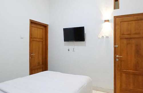 Gedongkiwo Hotel | Graha Syariah Homestay Jogokariyan Mitra RedDoorz