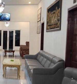 Rembang Hotel | Green Doorz Hotel