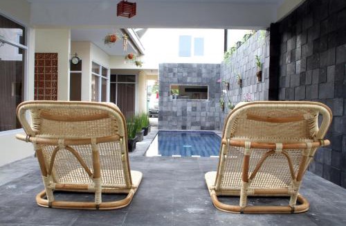 Catur Tunggal House | Green Leaf Guest House by Sinergi