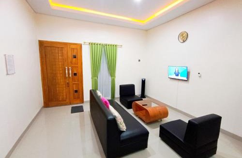 Mertoyudan Villa | Griya Anindita