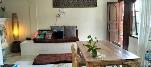 Peliatan House | Guest House Rumah Sedana