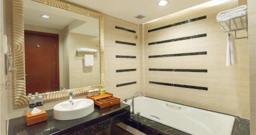 Semarang Hotel | Gumaya Tower Hotel