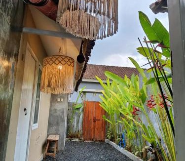 Padangsambian Klod House | Gusti Ayu Private Bali House - 2 Bedrooms near Canggu & Seminyak