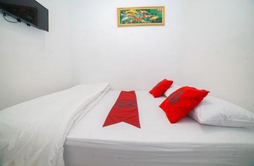 Sinduharjo House | Halona Taraman Guest House by Yurooms