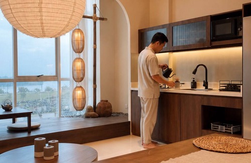 Pantai Indah Kapuk Hotel | Hanwo House PIK