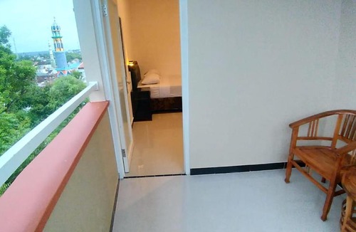 Paciran House | Hennoyustian Homestay