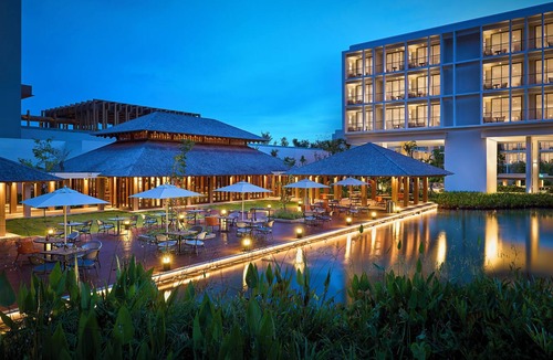 Lagoi Hotel | Holiday Inn Resort Bintan Lagoi Beach by IHG
