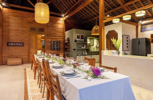 Banjar Semer Villa | Holiday Tropical Open - Air Private Villa Near Umalas & Seminyak