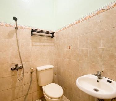 Gedongkiwo Villa | Homestay Kamar Tamu Gedongkiwo
