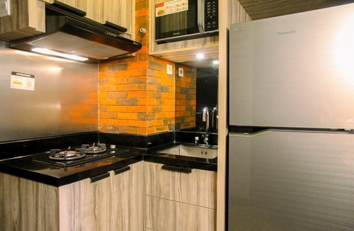Pondokcina Apartment | Homey 1BR Apartment at Atlanta Residence