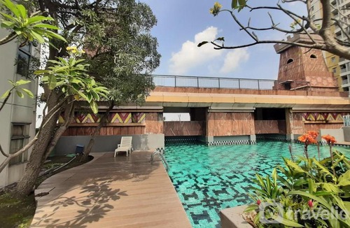 Panunggangan Utara Apartment | Homey and Serene 2BR at Great Western Resort Apartment By Travelio