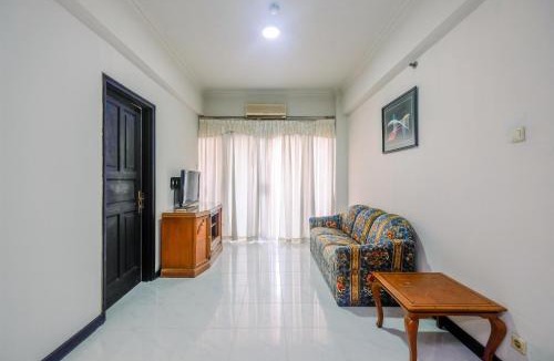 Gambir Apartment | Homey and Spacious 3BR Kondominium Juanda Apartment By Travelio