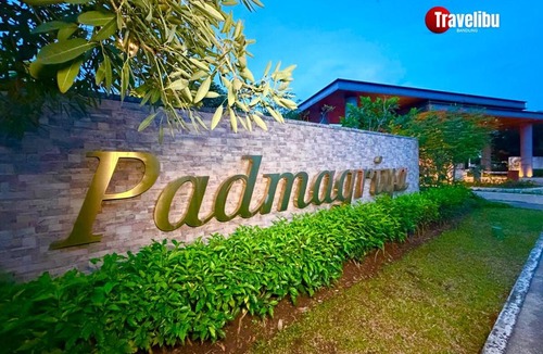 Pameungpeuk Villa | Hommayoz Resort, 2 Bedrooms, Buah Batu, Bandung