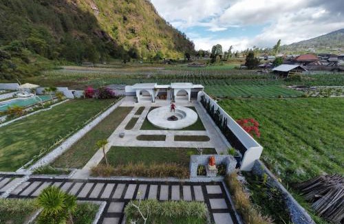 Songan Hotel | Host @ Volcano