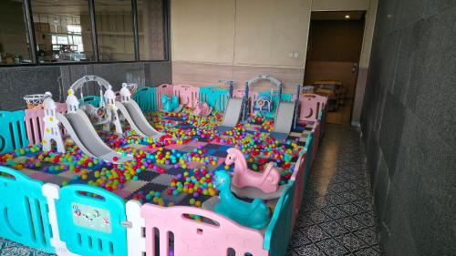 Rendeh Hotel | Hotel Metland Smara Kertajati