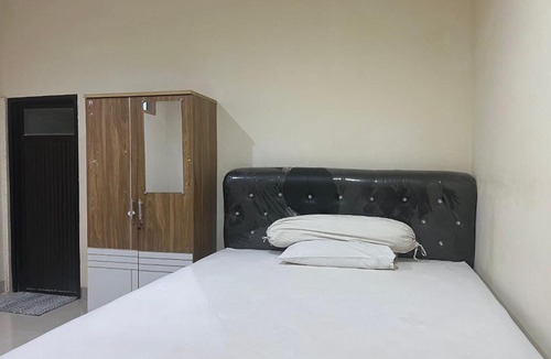Sungguminasa Hotel | Hotel O Anda Kost 2 Near Lapangan Syech Yusuf Discovery
