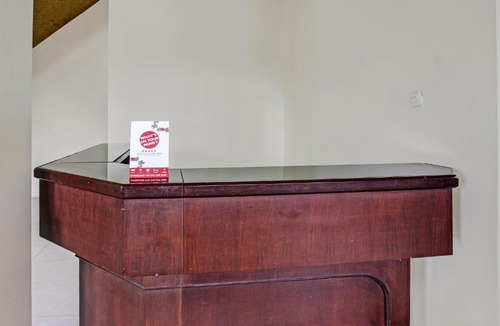 Gerung Hotel | Hotel O Ayu Bypass MansionNearBundaran Gerung