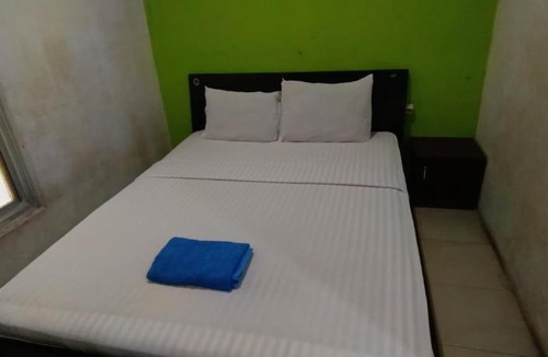 Mendawai Hotel | Hotel O Azwa Gh Katingan Near Lapangan Sepak Bola Pegatan Hilir