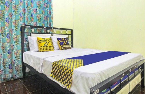 Karamat Wangi Hotel | Hotel O Desa Wisata NangelasariNearPasir Tulang