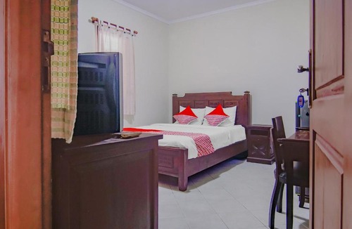 Mampang Prapatan Hotel | Hotel O Gayatri Residence