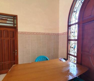 Sedati Hotel | Hotel O Homestay Puri Indah SyariahNearBandara Internasional Juanda