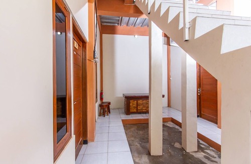 Depok Hotel | Hotel O Homestay Wak Gobenk