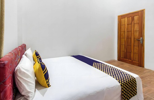 Kecamatan Janapria Hotel | Hotel O Kebun Manis Homestay Near Lapangan Bola Volly Batu Kumbung