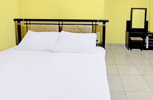 Mataram Hotel | Hotel O Kos Agi Mataram Near Masjid Hissoh Al-Faham