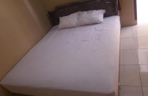 Tetebatu Hotel | Hotel O Kost Reski 1 Near Pasar Rakyat Limbung