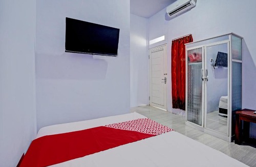 Banyuwangi Hotel | Hotel O Niza Guesthouse Syariah