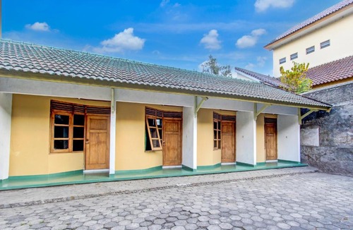 Pakem Hotel | Hotel O Pondok Wisata Kaliandra Kaliurang