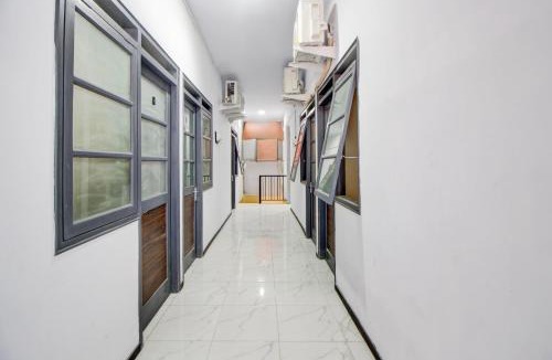 Tegal Hotel | Hotel O Stasiun Tegal Near Alun-Alun Formerly Ameera Guest House