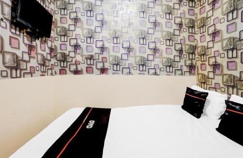 Gubeng Hotel | Hotel O Surabaya near Universitas Airlangga formerly Kertajaya Residence Surabaya