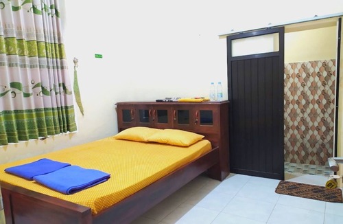 Tumpang Hotel | Hotel O Wisma Air Mancur Homestay Syariah