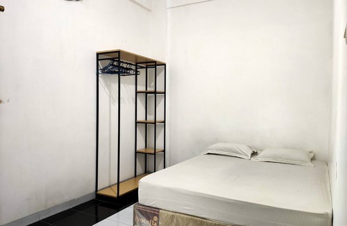 Banjarbaru Hotel | Hotel O Wisma Aluh AmbakNearPantai batu lima Asbullah tmbngn
