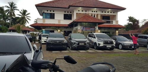 Batu Karas Hotel | Hotel pondok putri