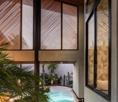 Umalas Villa | House of Winds Complex - Lush 9BR Exotic Escape - 3x3BR Villas near Canggu