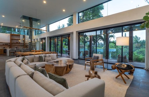 Kemenuh Villa | IBU The Sanctuary by OXO - Retreat House for Family & Transformational Events