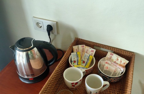 Tomohon Cottage | Ilasan cottage cozy place to enjoy en relax in our garden enjoy. Mountain view.